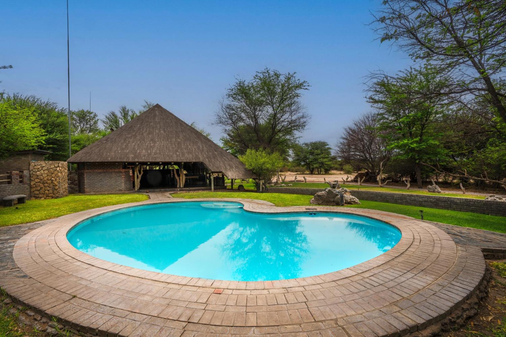 Grassland Safari Lodge Ghanzi エクステリア 写真