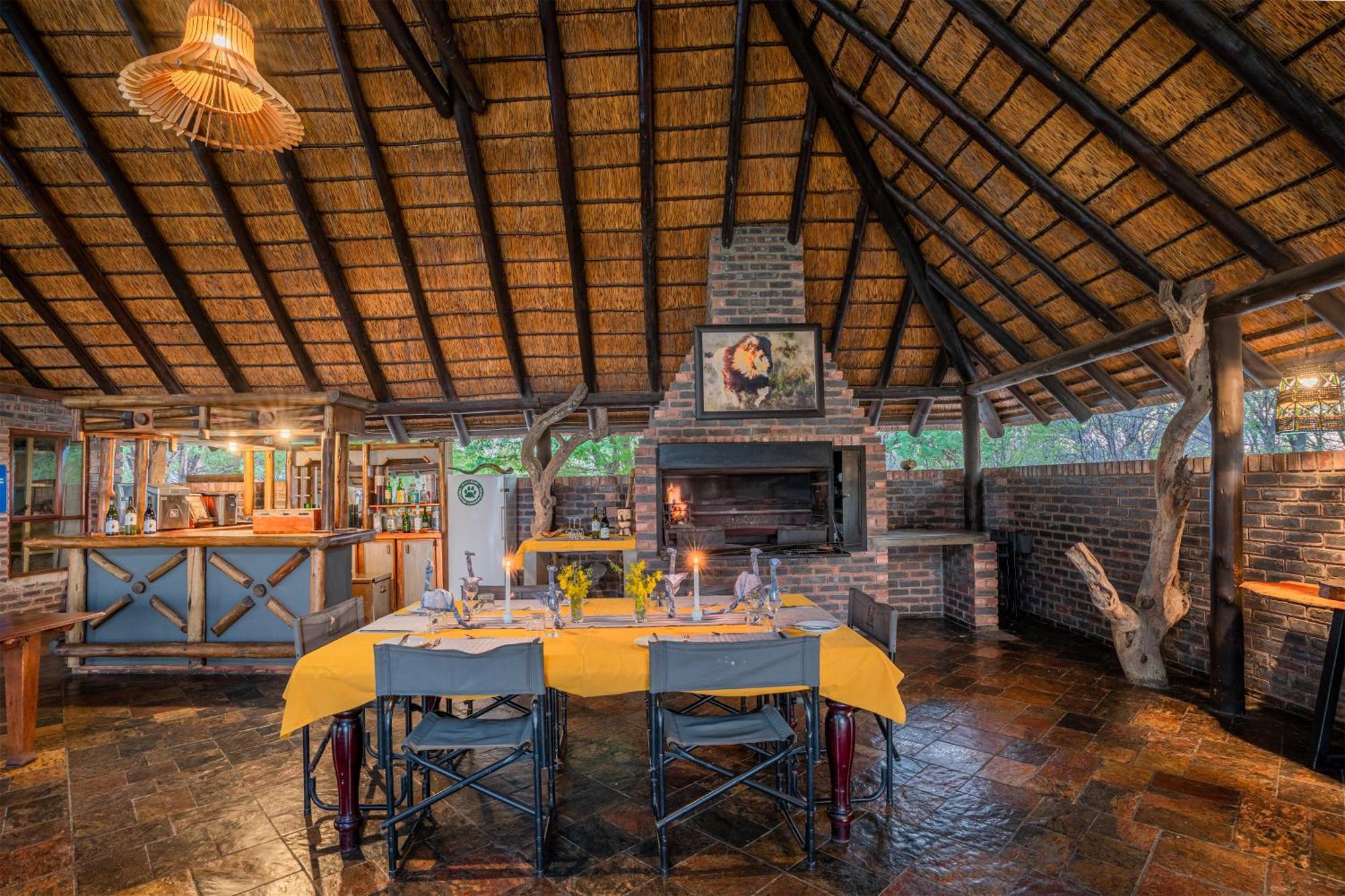 Grassland Safari Lodge Ghanzi エクステリア 写真